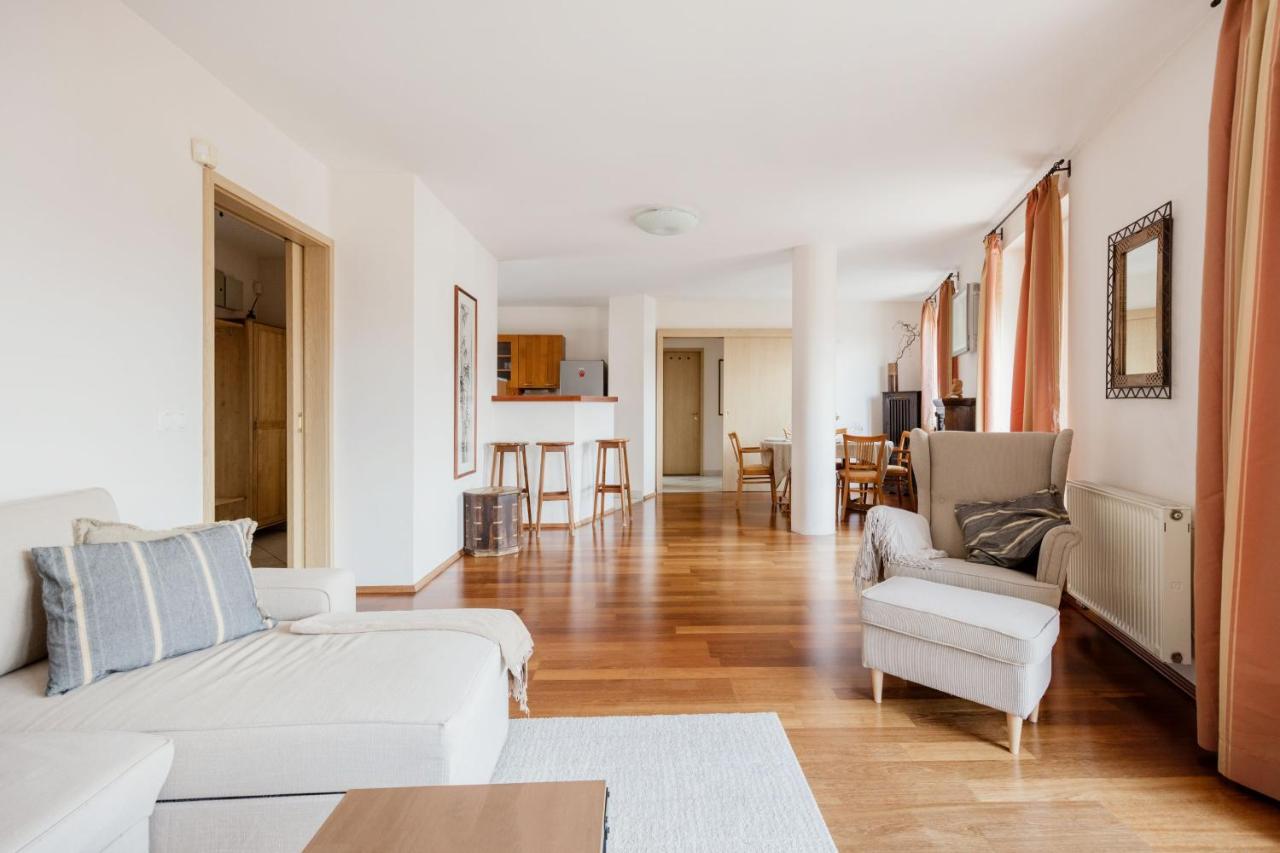 Bright And Spacious Penthouse W/ Terrace & Parking Boedapest Buitenkant foto