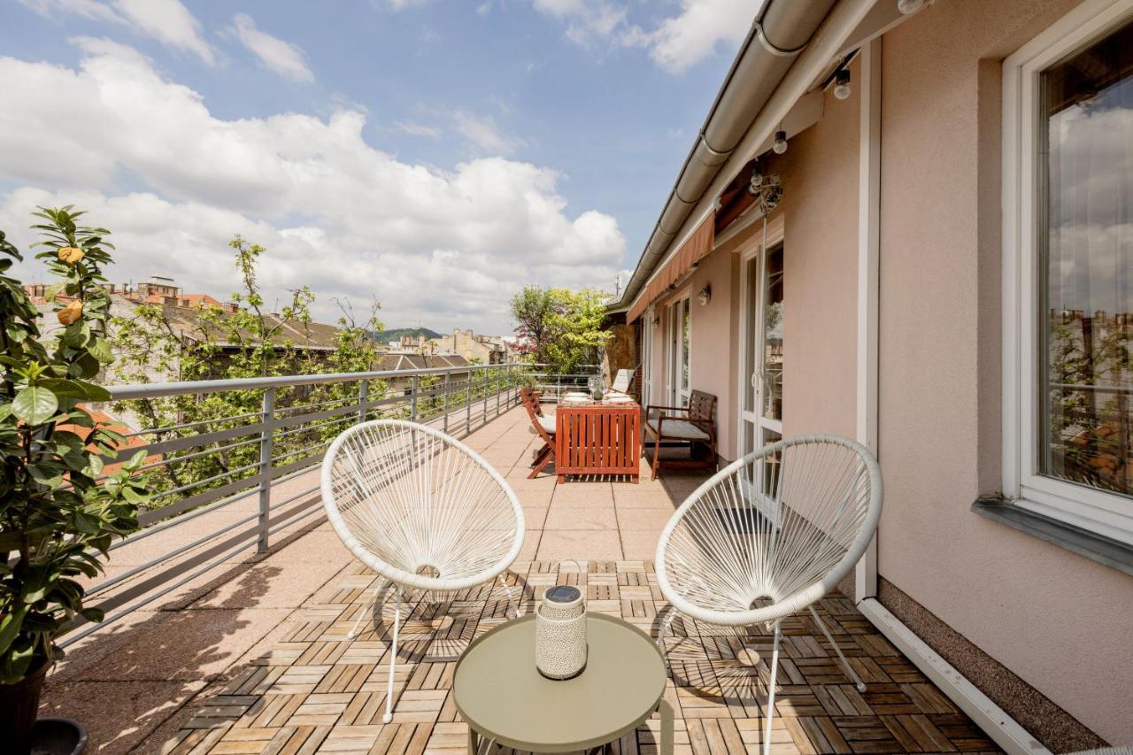 Bright And Spacious Penthouse W/ Terrace & Parking Boedapest Buitenkant foto