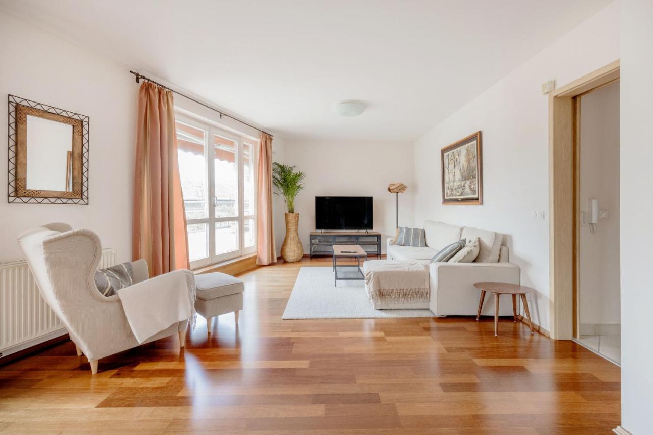 Bright And Spacious Penthouse W/ Terrace & Parking Boedapest Buitenkant foto