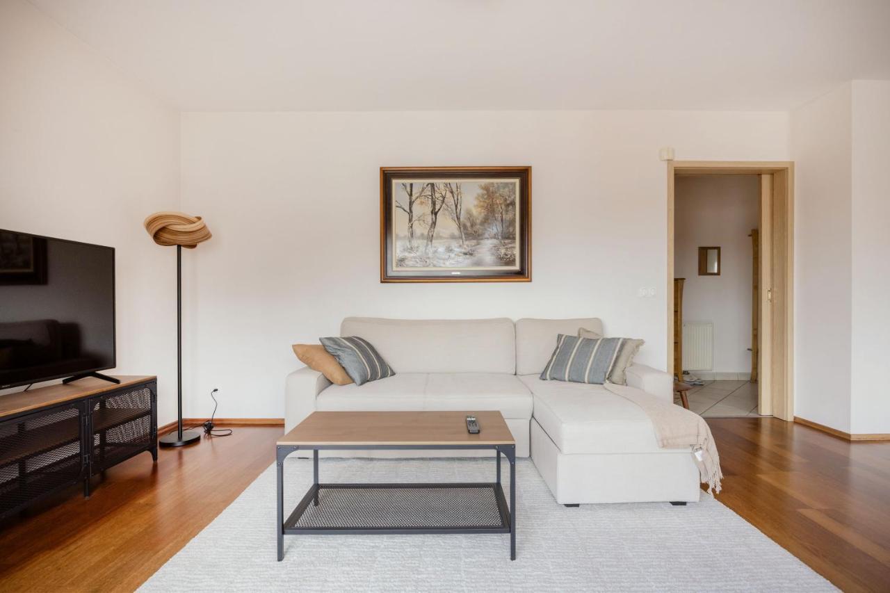 Bright And Spacious Penthouse W/ Terrace & Parking Boedapest Buitenkant foto